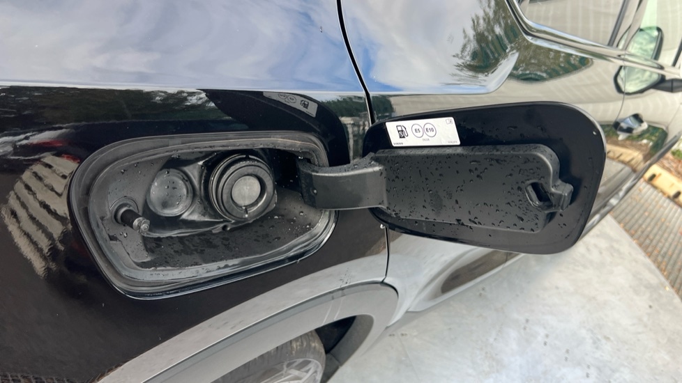 Used Volvo XC40 2023 for sale - 76528946: Photo 42