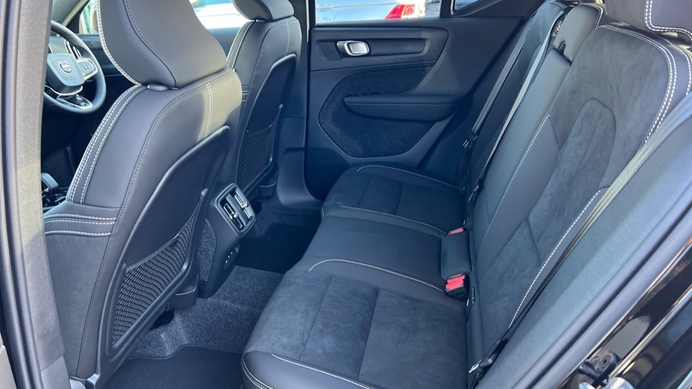 Used Volvo XC40 2025 for sale - 76894786: Photo 10
