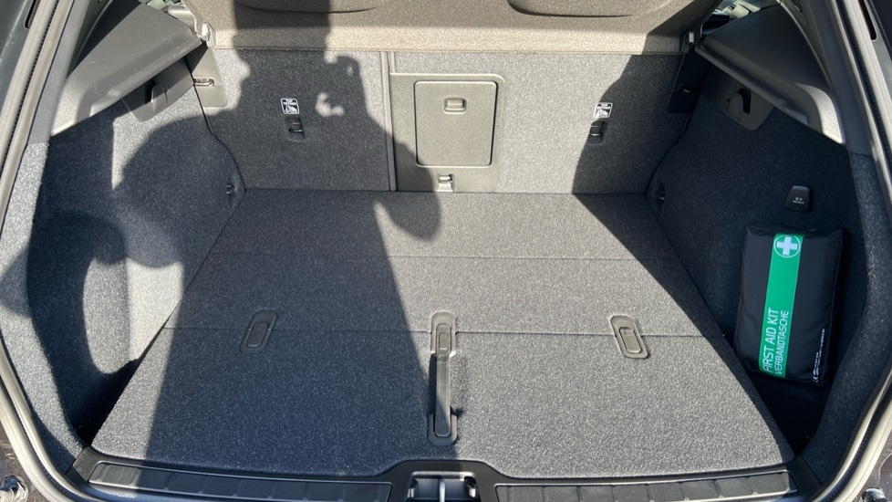 Used Volvo XC40 2025 for sale - 76894786: Photo 17