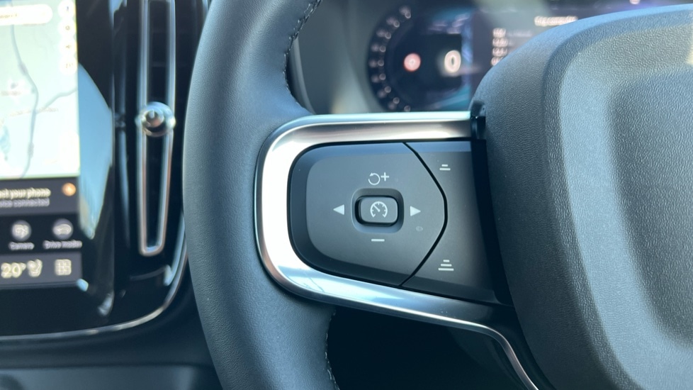 Used Volvo XC40 2025 for sale - 76894786: Photo 18