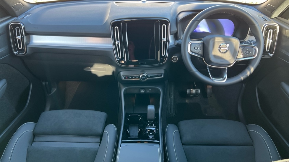 Used Volvo XC40 2025 for sale - 76894786: Photo 21