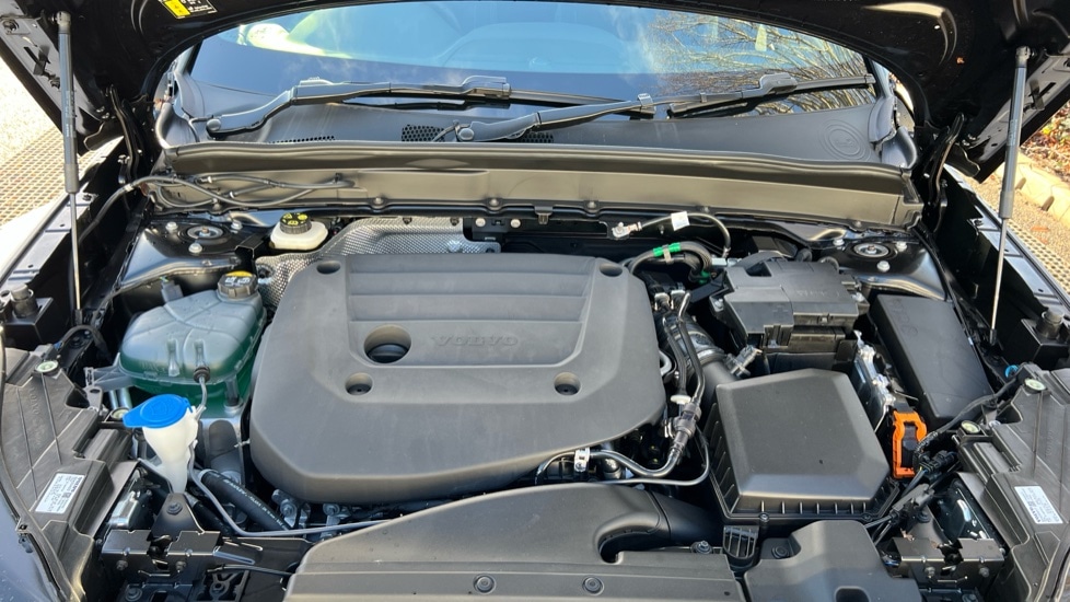 Used Volvo XC40 2025 for sale - 76894786: Photo 23