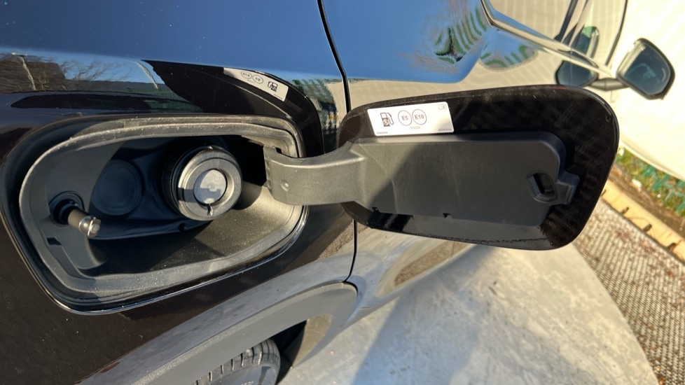 Used Volvo XC40 2025 for sale - 76894786: Photo 42