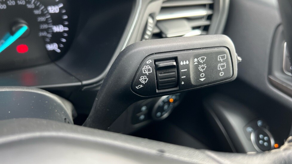 Used Ford Focus 2020 for sale - 76684110: Photo 24