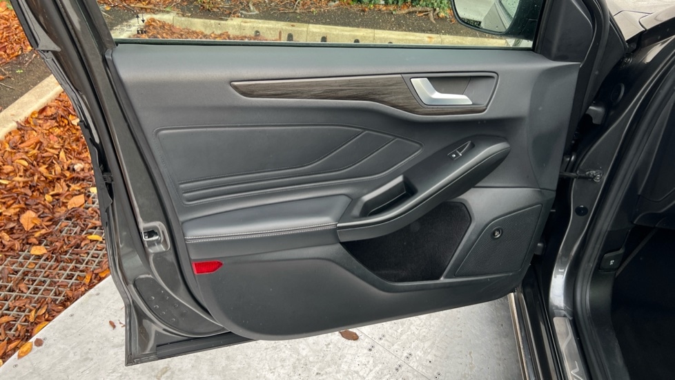 Used Ford Focus 2020 for sale - 76684110: Photo 37