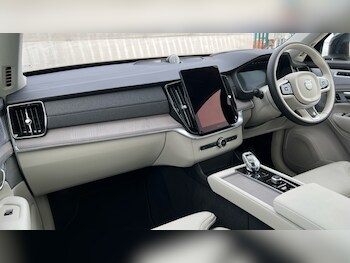 Used Volvo XC90 2025 for sale - 76589840: Photo