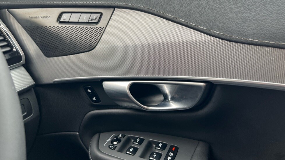 Used Volvo XC90 2023 for sale - 76124716: Photo 15