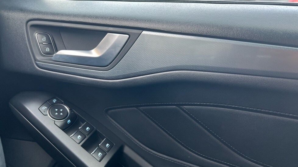 Used Ford Focus 2020 for sale - 76544547: Photo 29