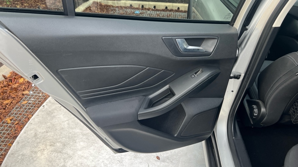 Used Ford Focus 2020 for sale - 76544547: Photo 37