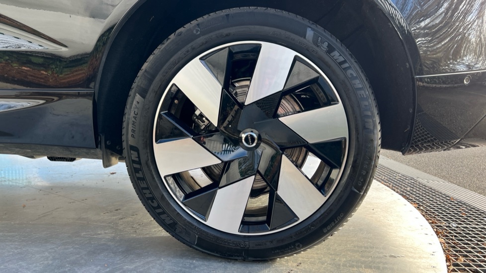 Used Volvo XC60 2025 for sale - 76851225: Photo 26