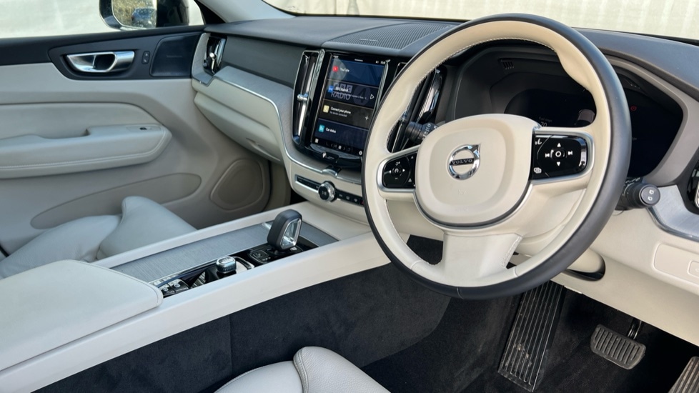 Used Volvo XC60 2025 for sale - 76851225: Photo 5