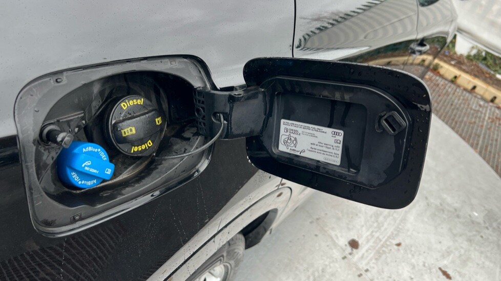 Used Audi Q3 2017 for sale - 76888790: Photo 23