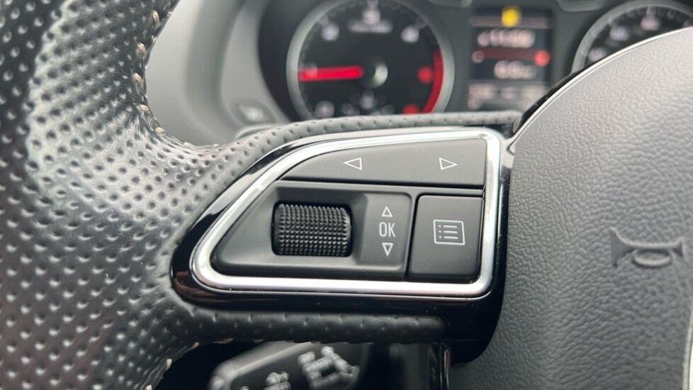 Used Audi Q3 2017 for sale - 76888790: Photo 25