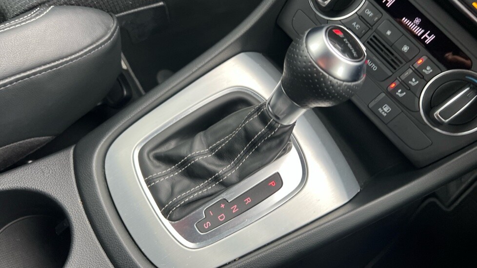 Used Audi Q3 2017 for sale - 76888790: Photo 30