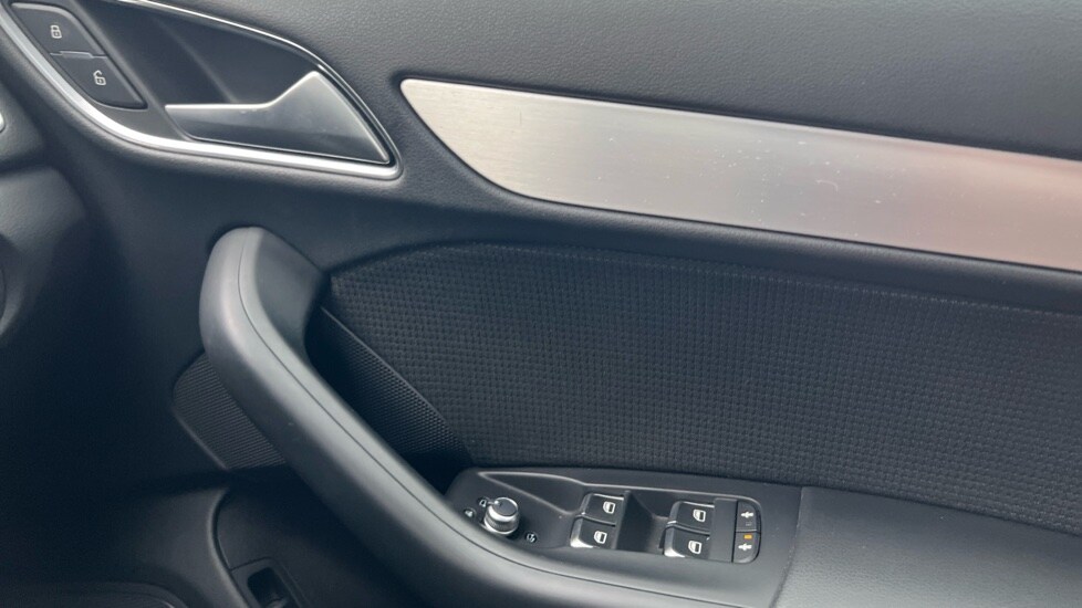 Used Audi Q3 2017 for sale - 76888790: Photo 31