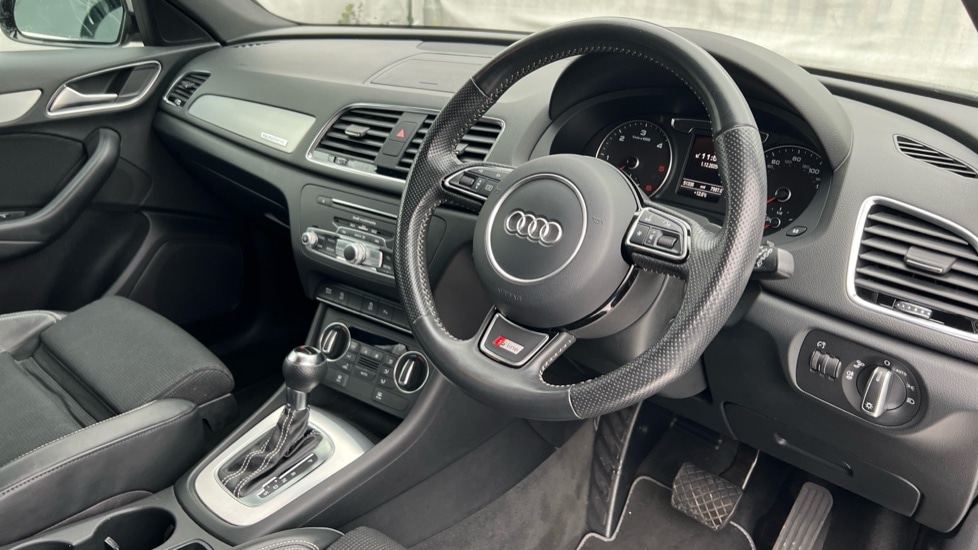 Used Audi Q3 2017 for sale - 76888790: Photo 9