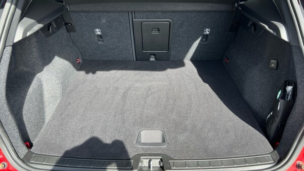Used Volvo XC40 2020 for sale - 75763745: Photo 17
