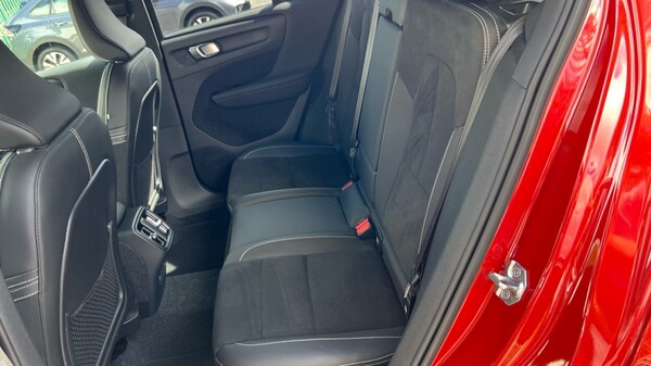 Used Volvo XC40 2020 for sale - 75763745: Photo 38
