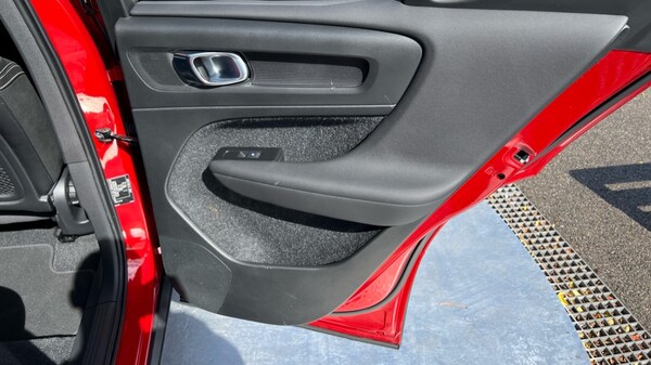 Used Volvo XC40 2020 for sale - 75763745: Photo 48