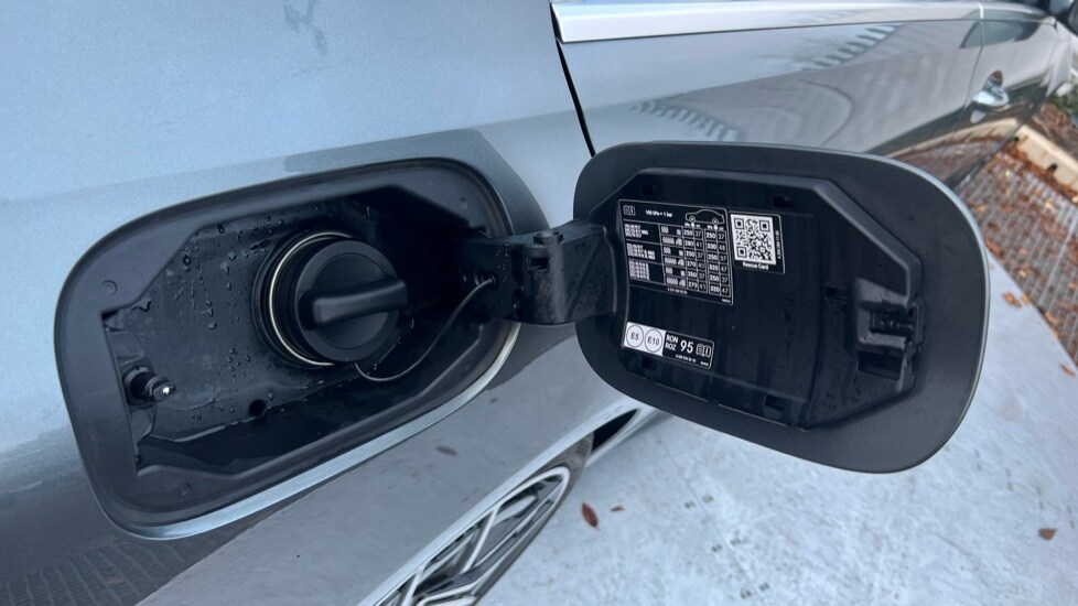 Used Mercedes-Benz C Class 2023 for sale - 76452355: Photo 23