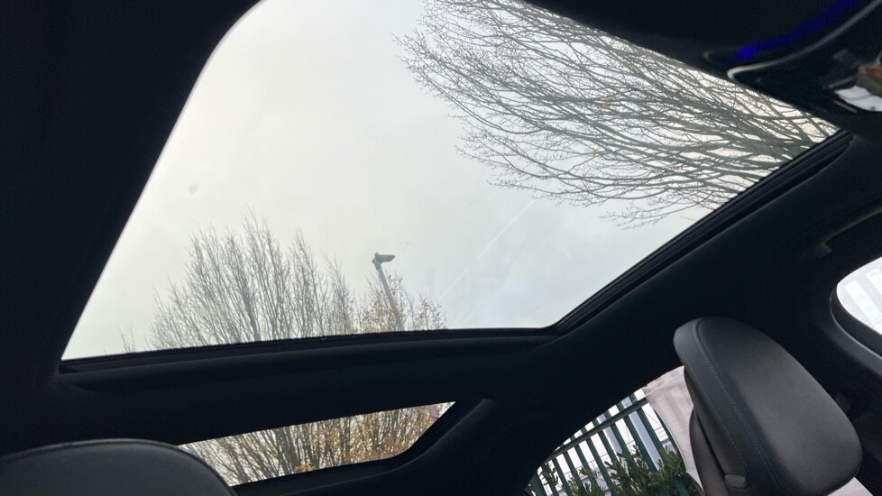 Used Mercedes-Benz C Class 2023 for sale - 76452355: Photo 33