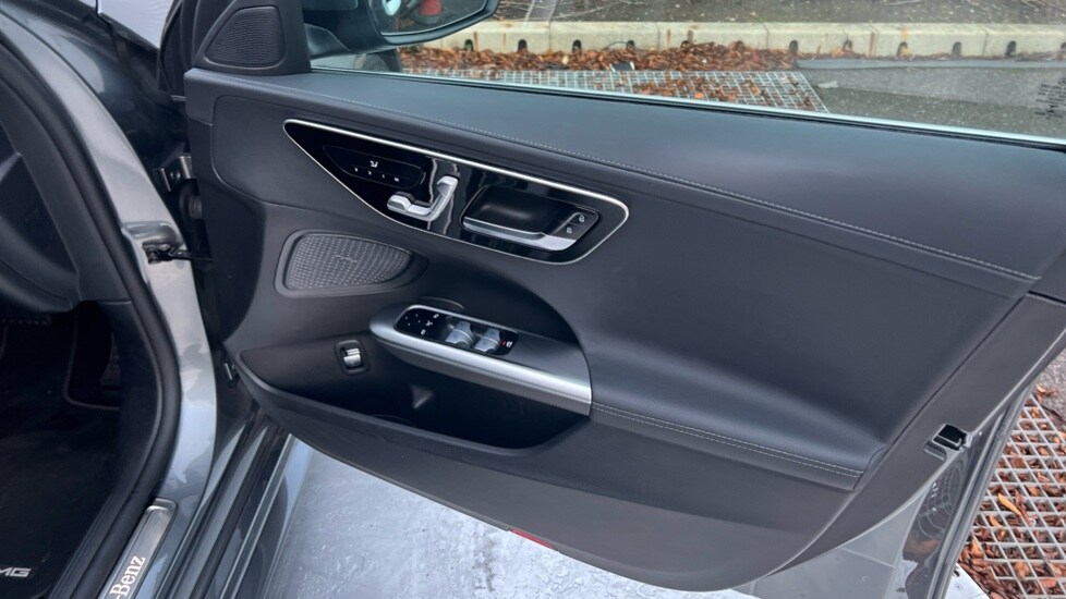 Used Mercedes-Benz C Class 2023 for sale - 76452355: Photo 47