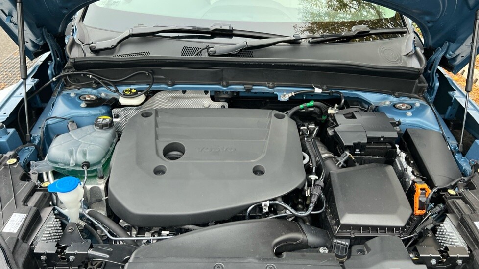 Used Volvo XC40 2024 for sale - 76161299: Photo 23