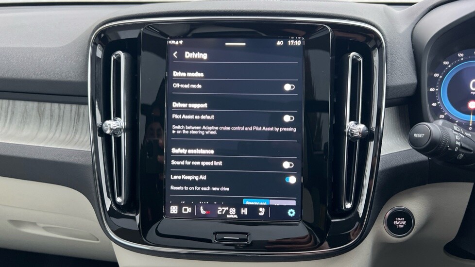 Used Volvo XC40 2024 for sale - 76161299: Photo 41