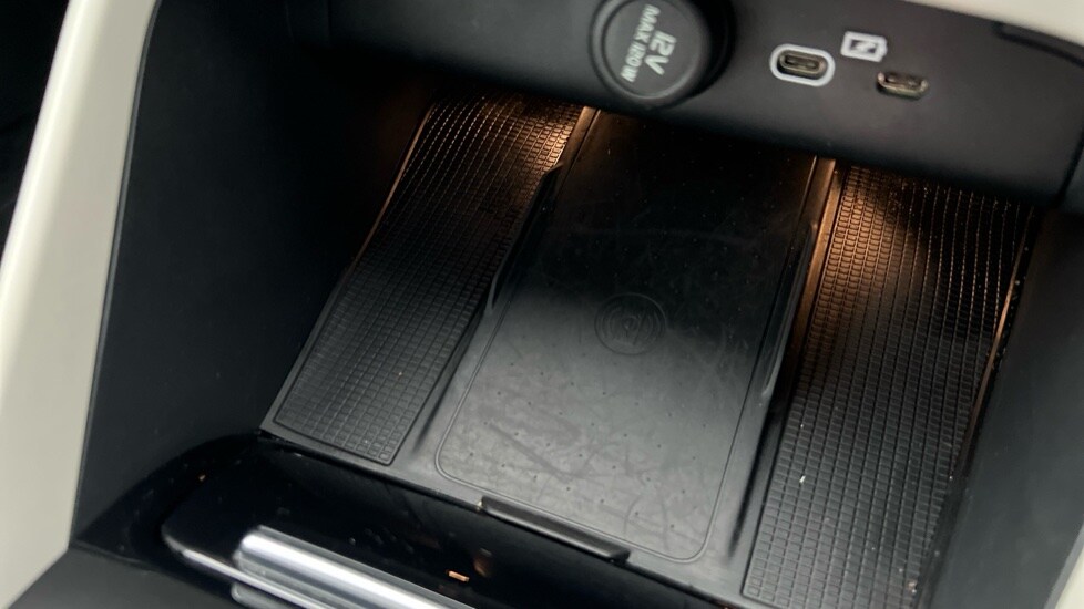 Used Volvo XC40 2024 for sale - 76161299: Photo 56