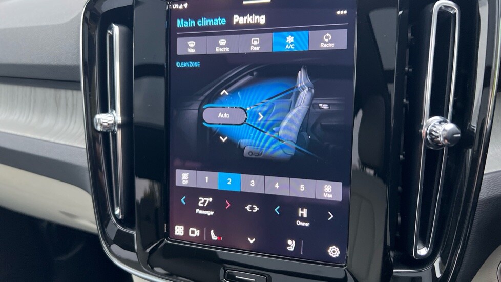 Used Volvo XC40 2024 for sale - 76161299: Photo 57