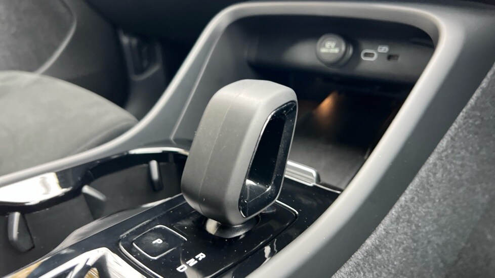 Used Volvo XC40 2024 for sale - 76597880: Photo 14