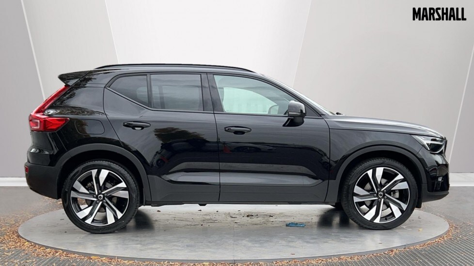 Used Volvo XC40 2024 for sale - 76597880: Photo 3