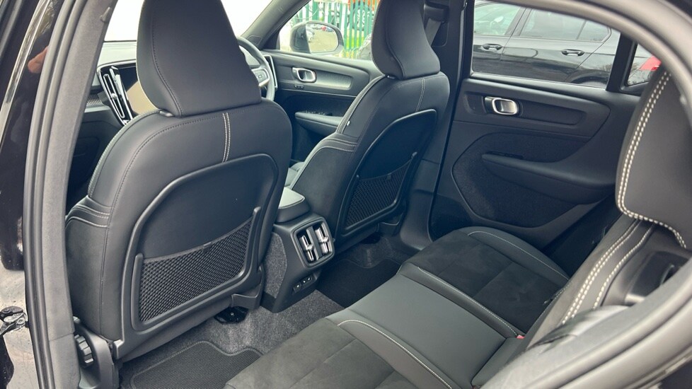 Used Volvo XC40 2024 for sale - 76597880: Photo 47