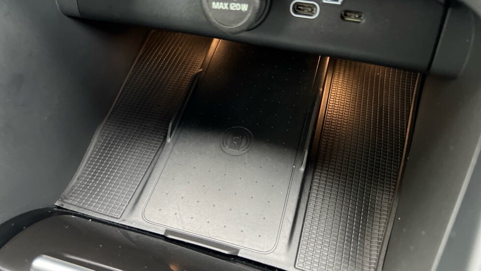 Used Volvo XC40 2024 for sale - 76597880: Photo 51