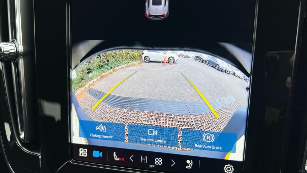 Used Volvo XC40 2024 for sale - 76597880: Photo 54