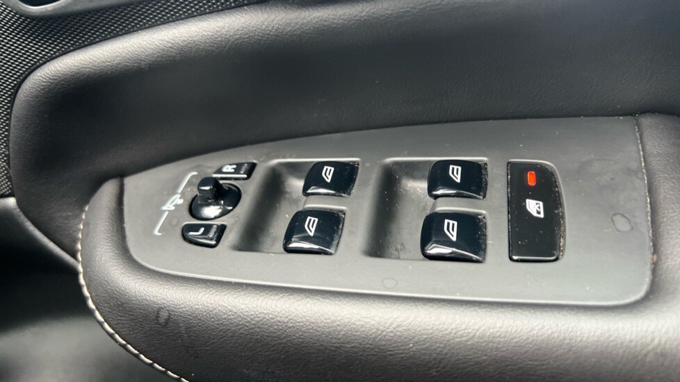 Vehicle 33