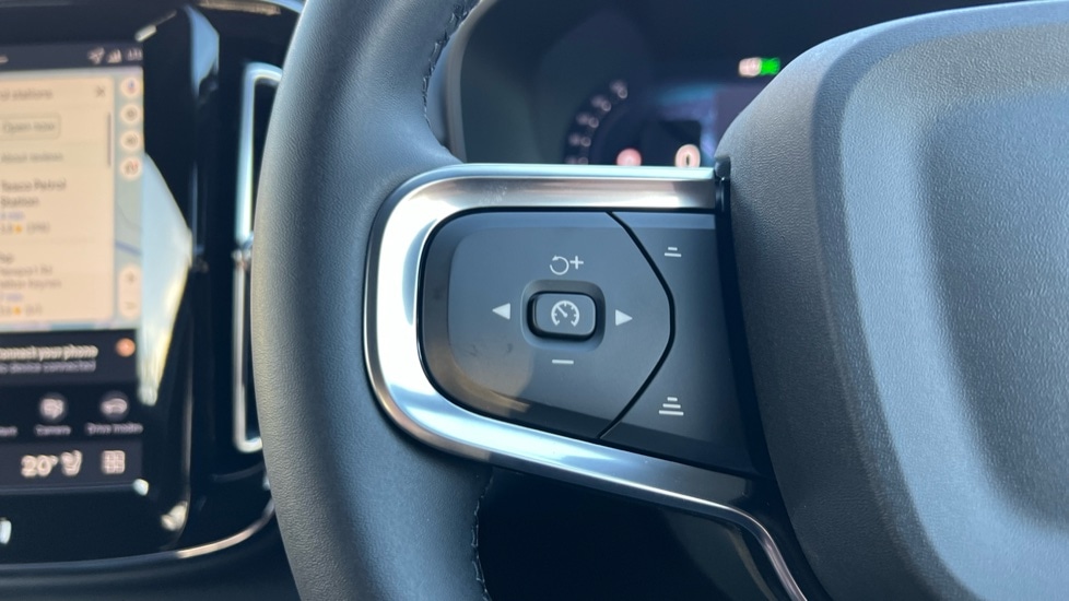 Used Volvo XC40 2025 for sale - 76894791: Photo 18