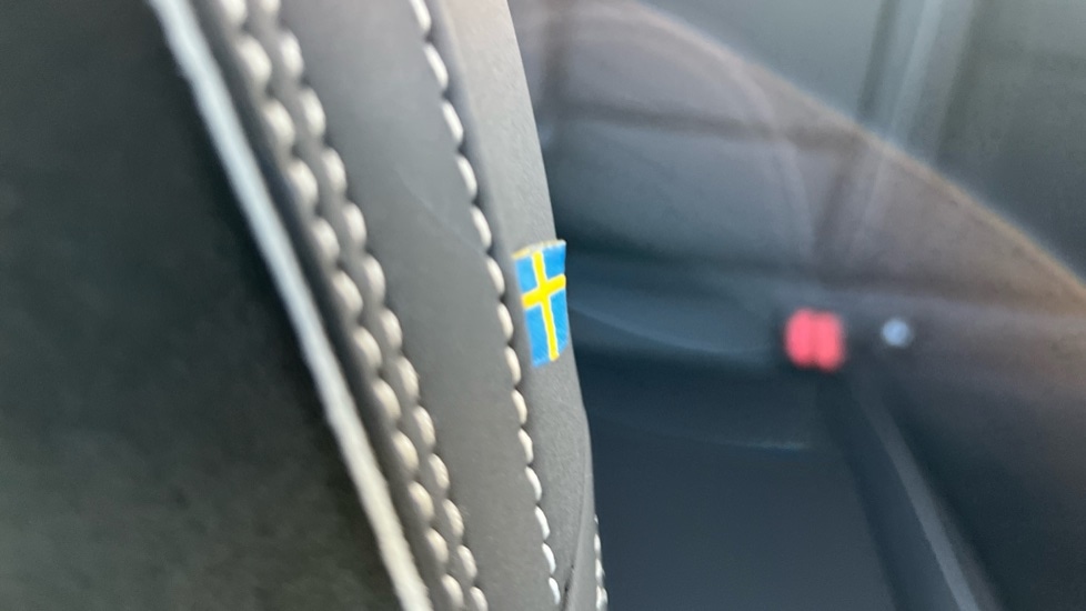 Used Volvo XC40 2025 for sale - 76894791: Photo 27