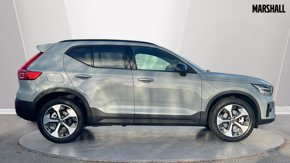 Used Volvo XC40 2025 for sale - 76894791: Photo 3