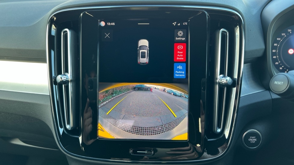 Used Volvo XC40 2025 for sale - 76894791: Photo 37