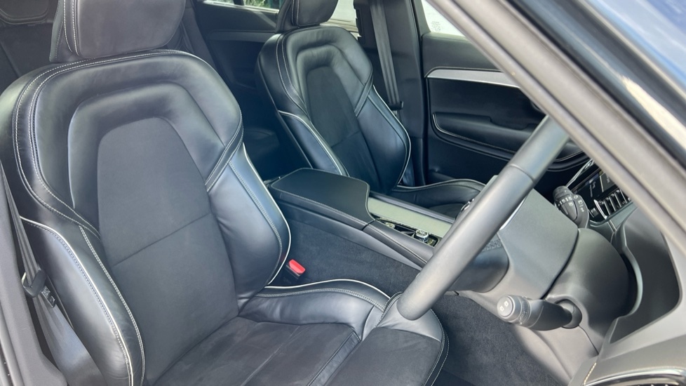 Used Volvo XC90 2022 for sale - 76140128: Photo 9