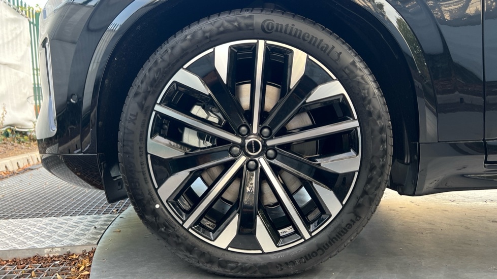 Used Volvo XC90 2025 for sale - 76112088: Photo 25