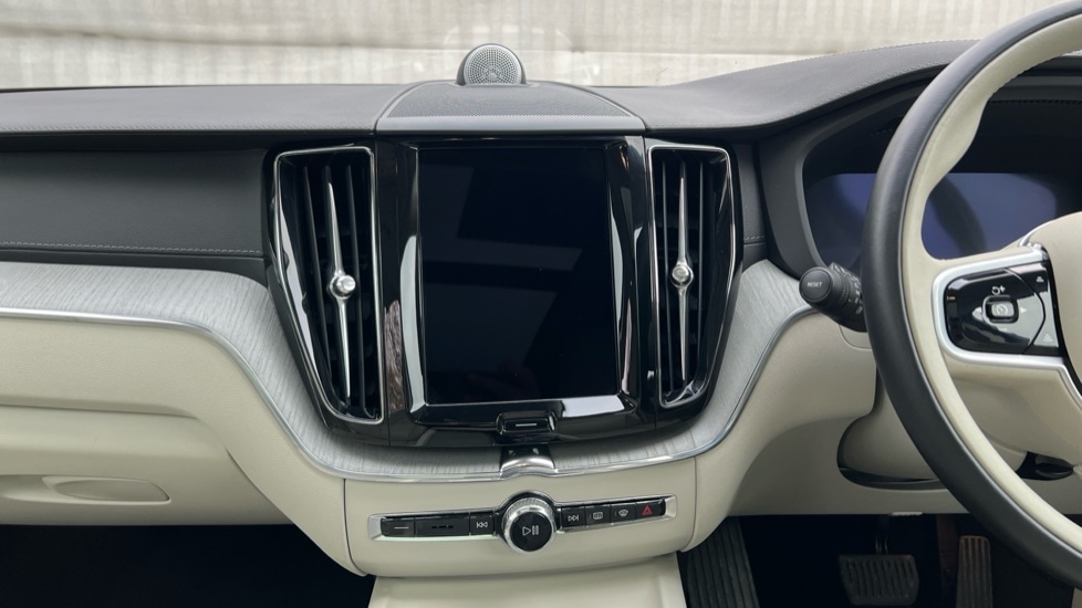 Used Volvo XC60 2025 for sale - 76589915: Photo 22