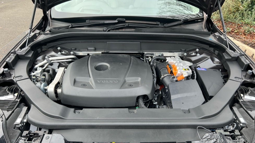 Used Volvo XC60 2025 for sale - 76589915: Photo 23