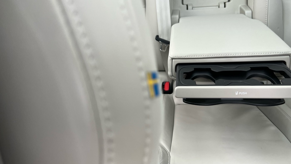 Used Volvo XC60 2025 for sale - 76589915: Photo 27