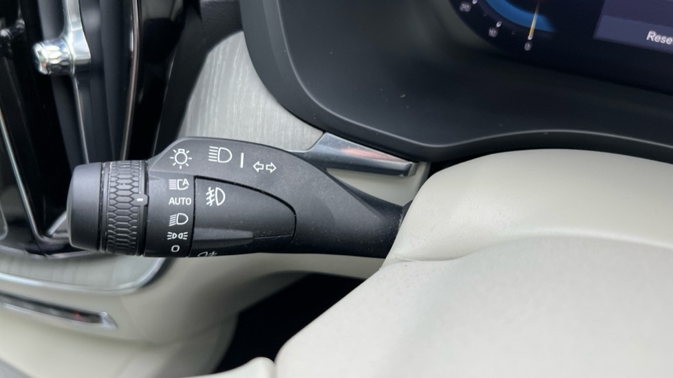 Used Volvo XC60 2025 for sale - 76589915: Photo 29