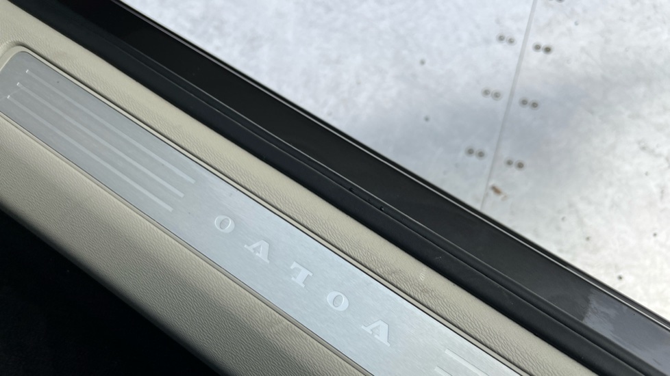 Used Volvo XC60 2025 for sale - 76589915: Photo 43