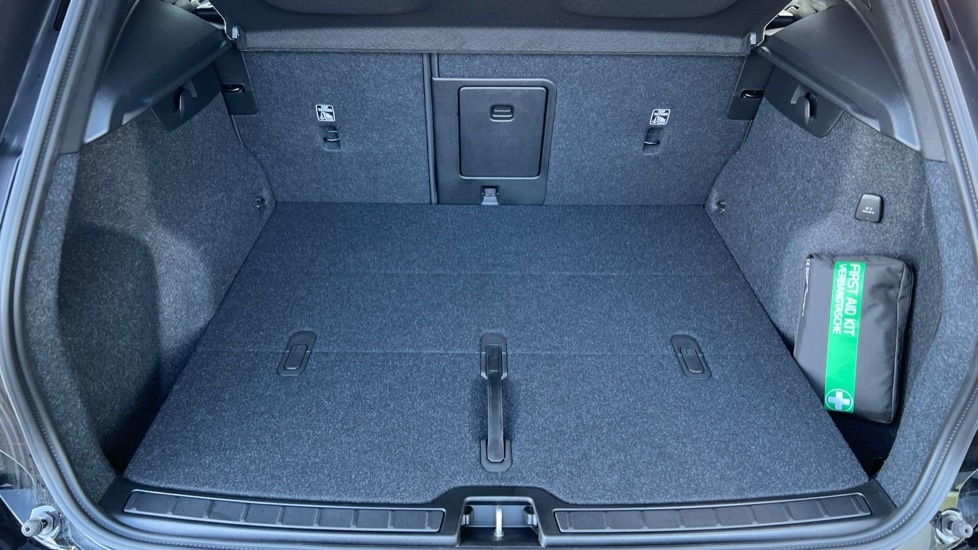 Used Volvo XC40 2025 for sale - 76894787: Photo 17