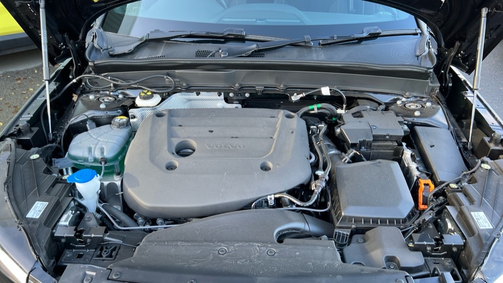 Used Volvo XC40 2025 for sale - 76894787: Photo 23