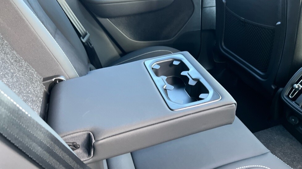 Used Volvo XC40 2025 for sale - 76894787: Photo 31